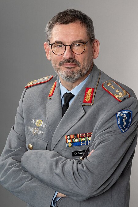 Generalstabsarzt_Dr_Johannes_Backus Generalstabsarzt Dr Johannes Backus