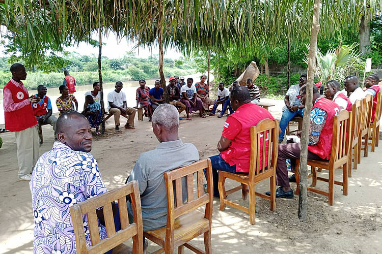 Teilnehmende bei Schulung zur Anpassung an den Klimawandel in Togo