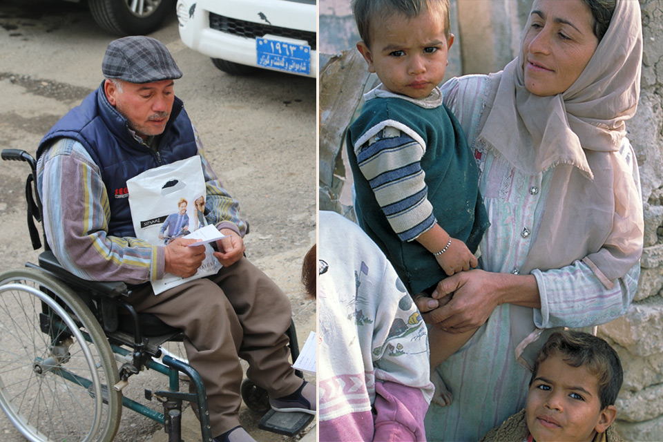 DRK-Hilfe im Irak Mann im Rollstuhl und Frau mit Kindern