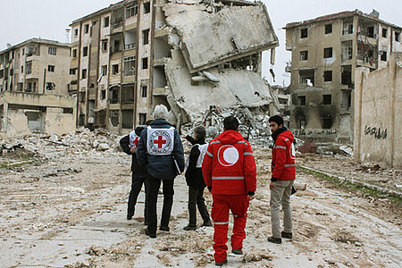 Masaken Hanano, Internationales Komittee vom Roten Kreuz, Delegierte, Zerstörung, Ruinen, Krieg, Stadt