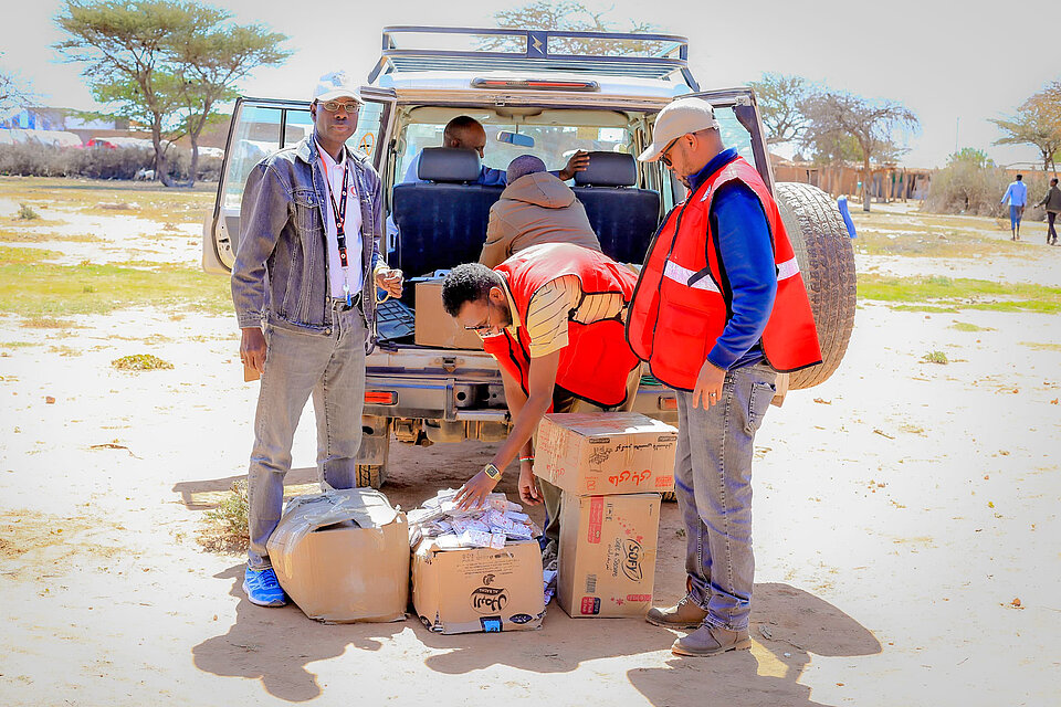 Roter Halbmond in Somalia verteilt Chlortabletten 