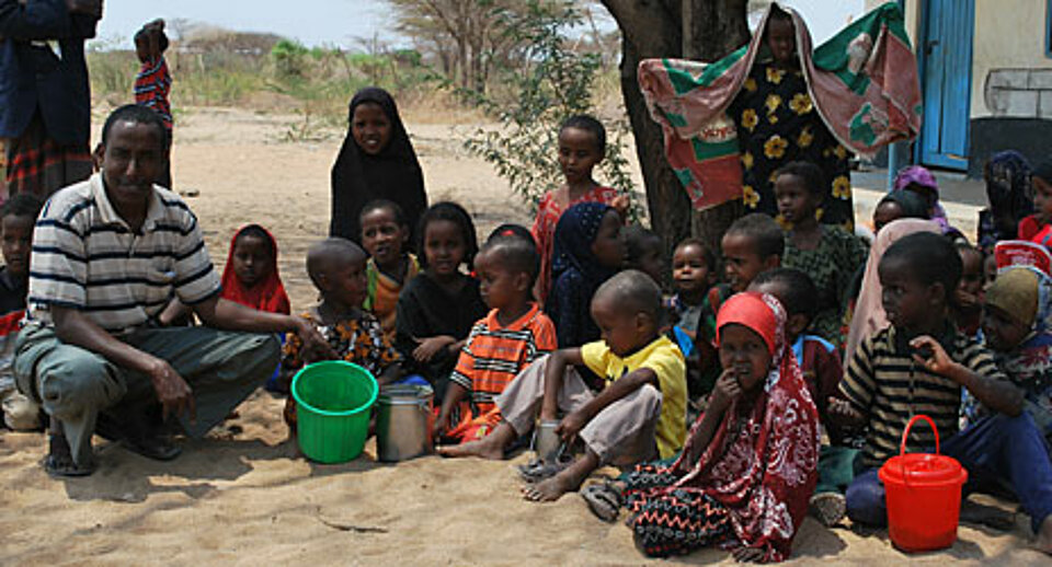 Kenia: Offene Schulen Für Hungernde Kinder - DRK E.V.